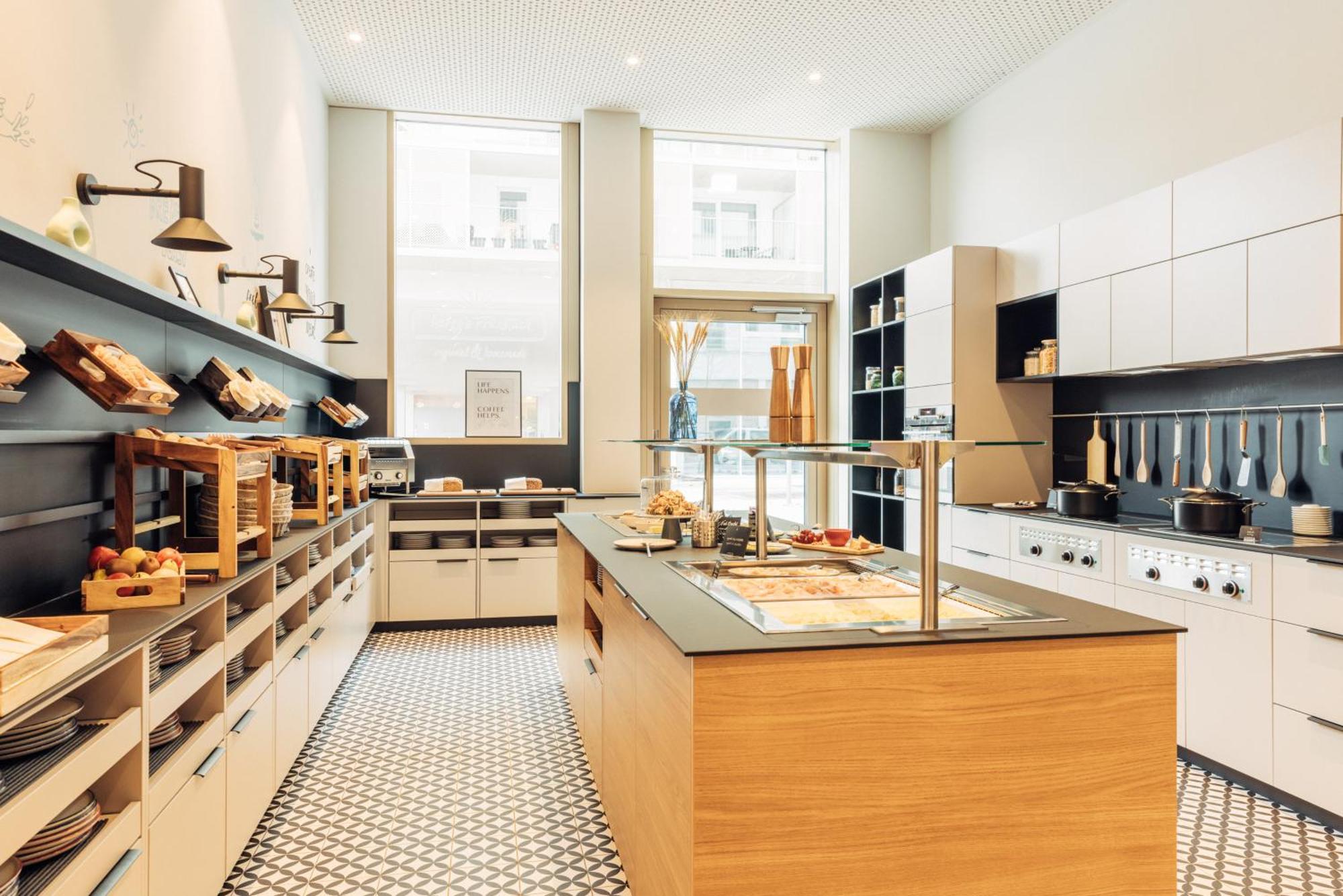 Harry'S Home Graz-Smart City Hotel & Apartments Екстер'єр фото