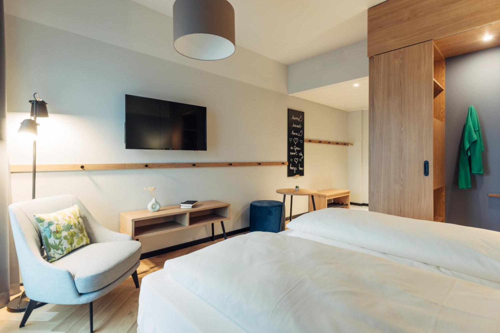 Harry'S Home Graz-Smart City Hotel & Apartments Екстер'єр фото